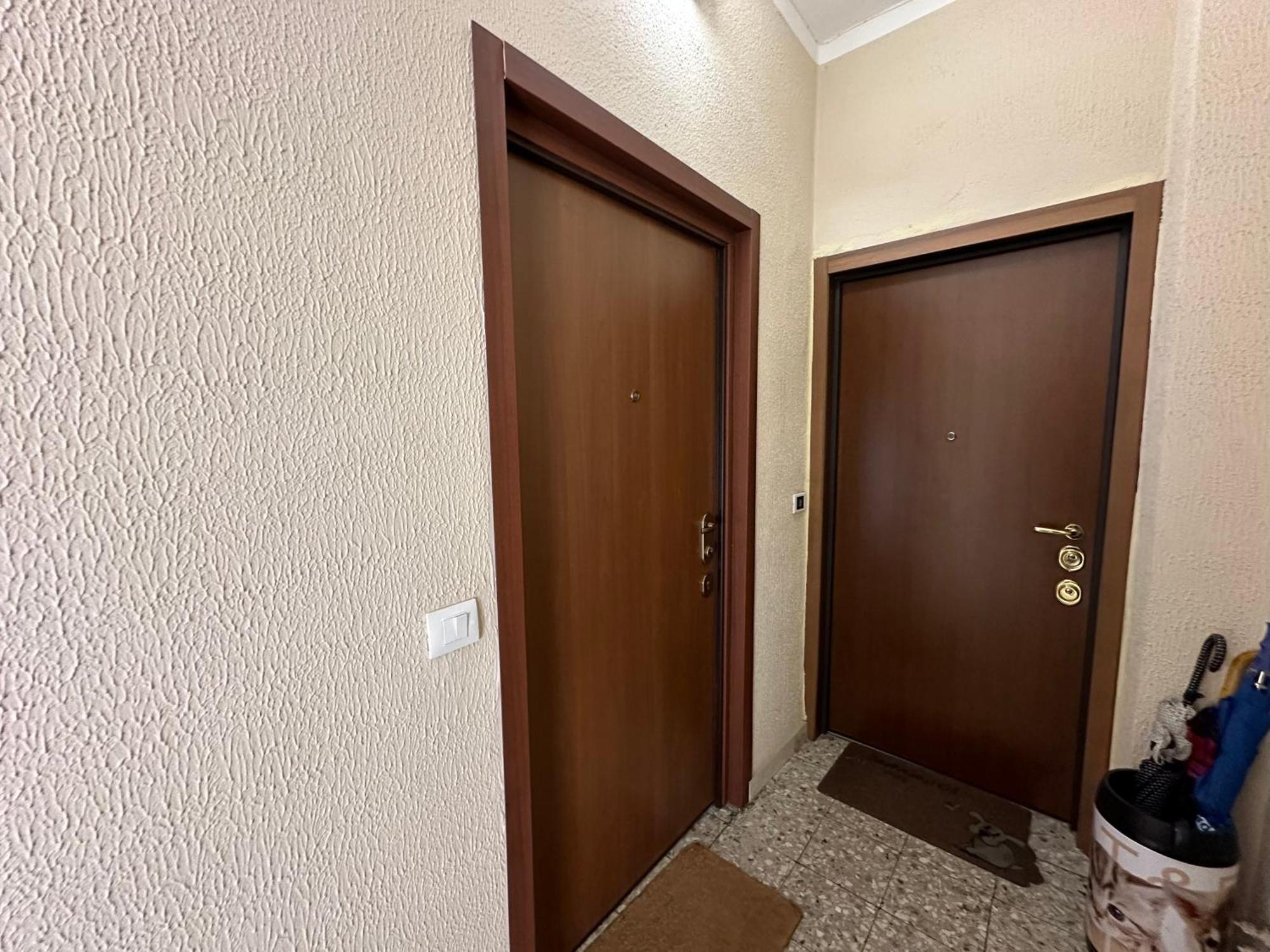 Confortevole Appartamento Milán Exterior foto